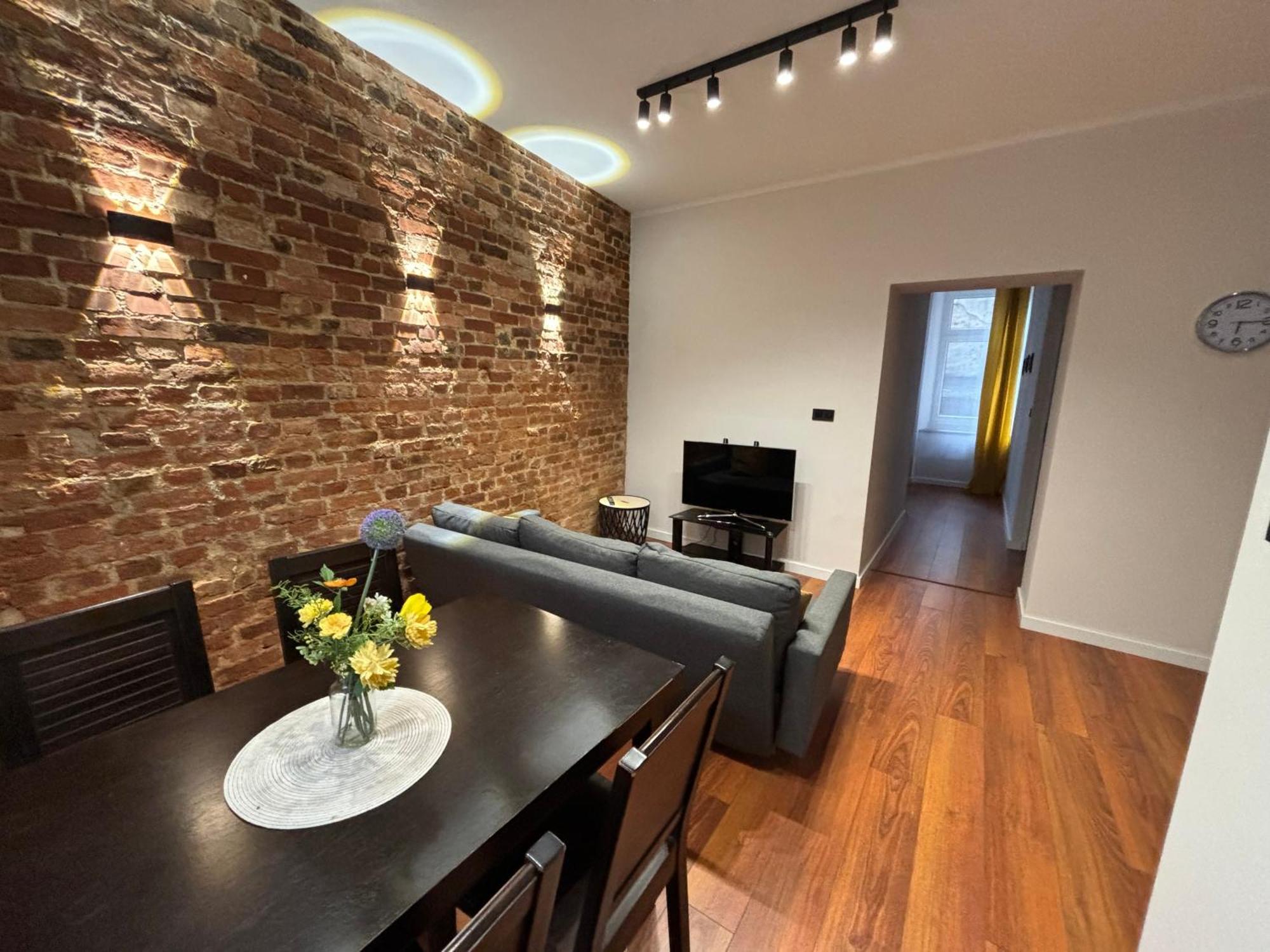 Kk Apartament Marszalkowski Bytom Zewnętrze zdjęcie